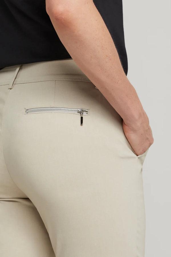 Forrest Golf Jade Capri Pant